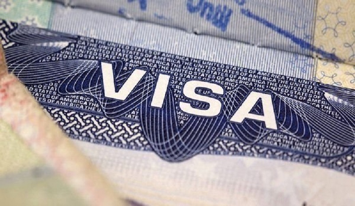 اتباع کدام کشور‌ها می‌توانند بدون ویزا به ایران سفر کنند؟