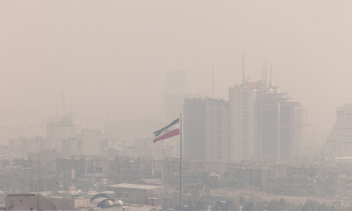وزارت بهداشت: استنشاق هوای تهران معادل استعمال ۳ تا ۷ نخ سیگار است