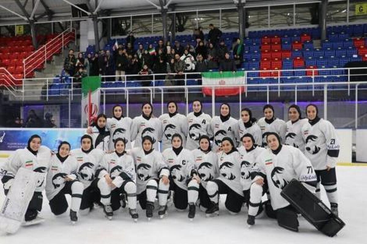 دختران یخی ایران بر بام آسیا ایستادند!