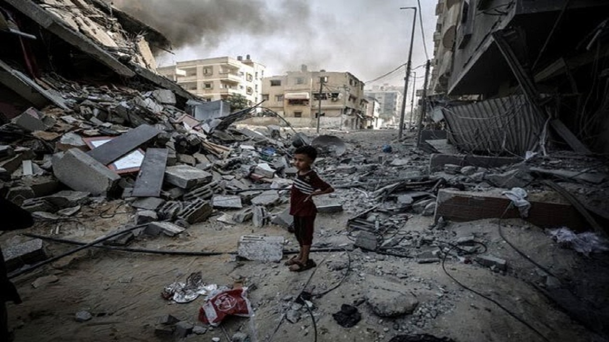خبرنگاران غزه در این شرایط مشغول کارند+ فیلم