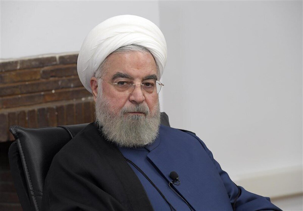 رهبر انقلاب: ادعای ترامپ درمورد آمادگی برای مذاکره و نامه، فریب افکار عمومی دنیاست