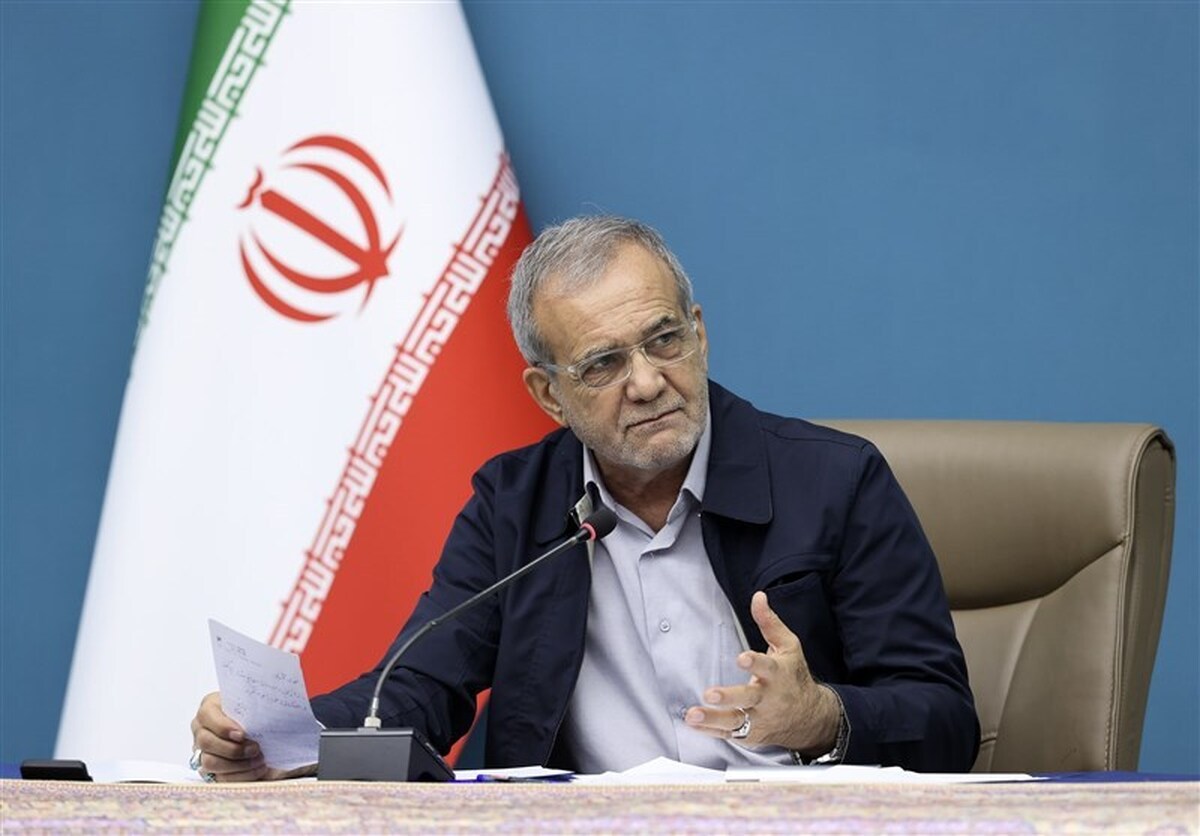 پزشکیان: وزیر ارتباطات درحال برنامه‌ریزی برای از بین‌بردن چهارچوب‌های فیلترینگ هستند