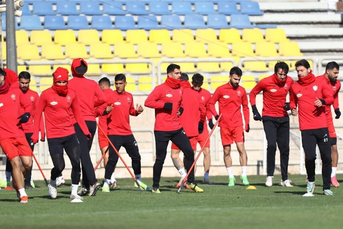 پوستر جنجالی پرسپولیس مقابل سپاهان حذف شد