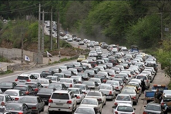 ترافیک سنگین در محور‌های هراز و فیروزکوه