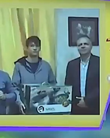 قم قابلمه به قهرمان داد!