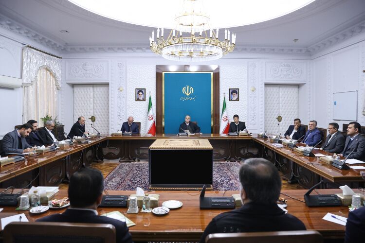 لزوم دستیابی و ارتقا به استاندارد های جهانی در حوزه الکترونیک