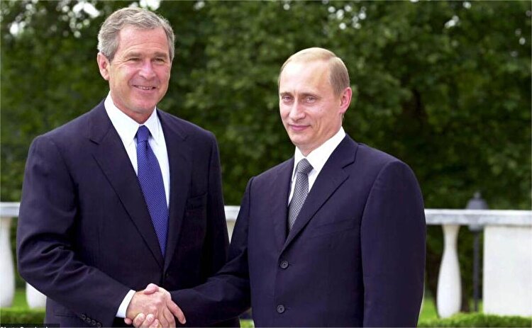 پوتین: به احمدی‌نژاد گفتم منزوی می‌شوید/ اورانیوم سانتریفیوژ‌های ایران منشا پاکستانی دارد