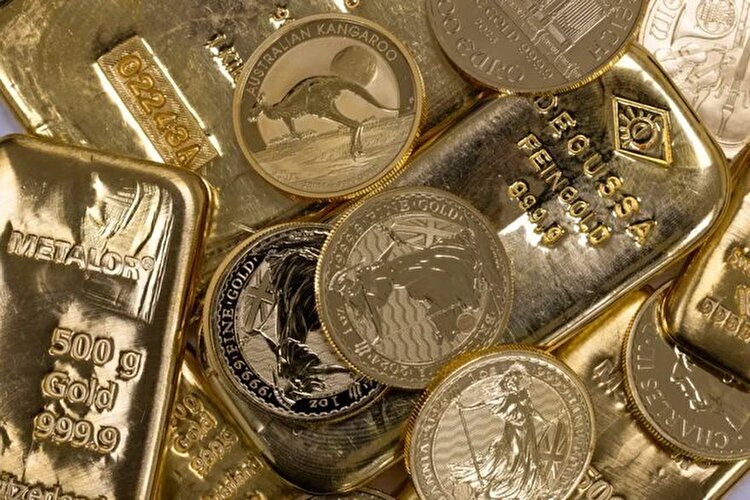 رشد بی‌سابقه طلا و نقره در ۲۰۲۵؛ نقره ۱۸۱٪ افزایش یافت