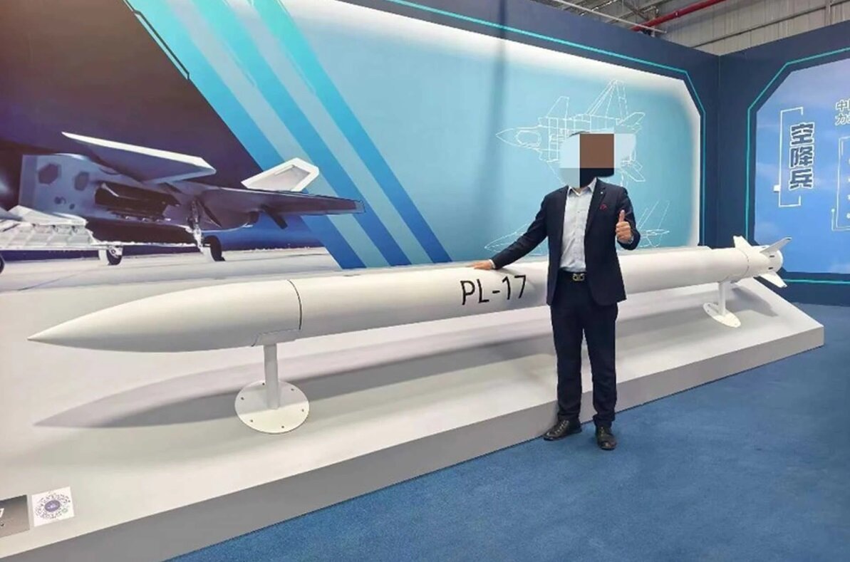 این موشک چینی هوانوردی رزمی آمریکا را فلج میکند +عکس