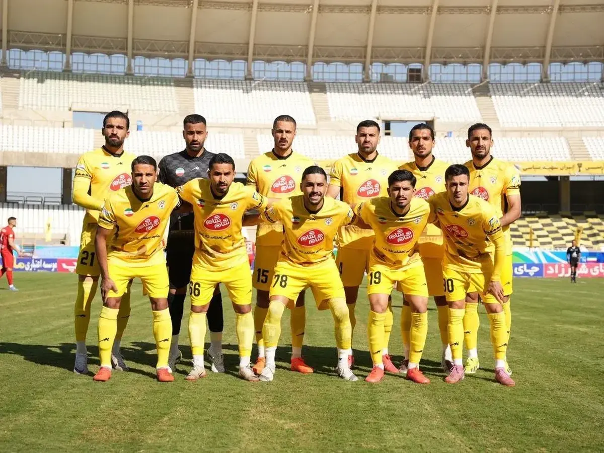 تراکتور در شیراز زمین‌گیر شد