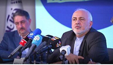 ظریف: سیاست خارجی باید بر اساس شناخت‌های واقع‌بینانه پیگیری شود