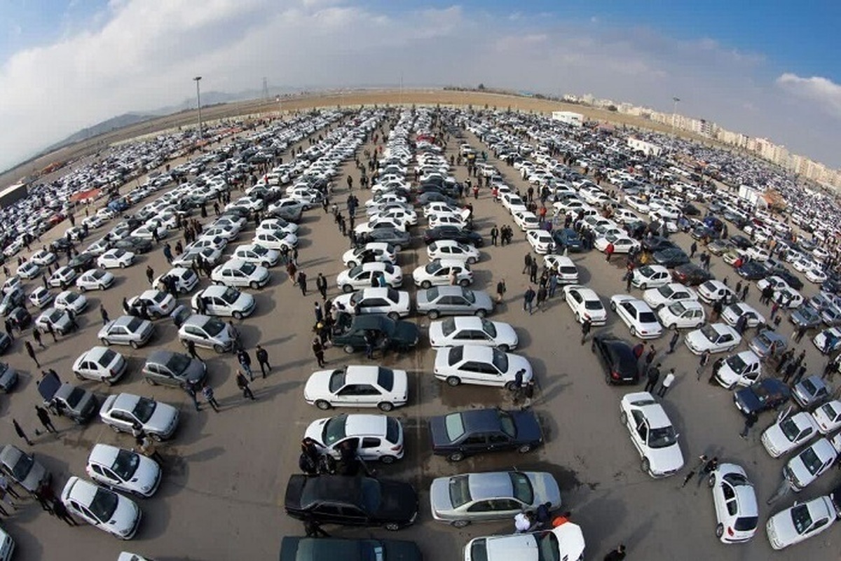 بازار خودرو در رکود و بلاتکلیفی
