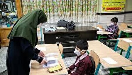 والدین بدانند کارنامه خریدنی نیست!