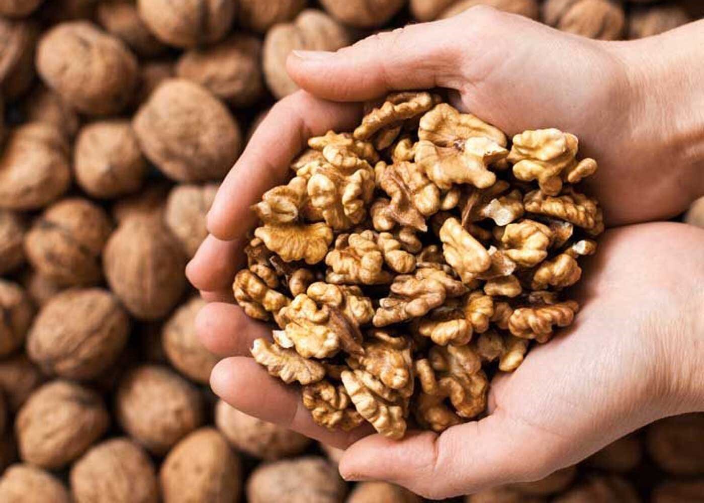 با خوردن گردو وزن خود را مدیریت کنید