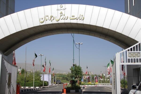 هزینهٔ ۷ باشگاه فوتبال ۴ برابر هزینه ۳۰ فدراسیون ورزشی!