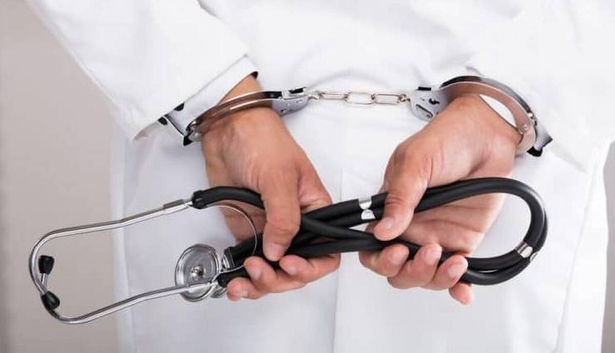 آموزش پزشکی است یا کمپ کار اجباری؟