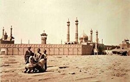 قدیمی‌ترین فیلم نویافته از شهر قم سال ۱۳۰۰ شمسی را ببینید