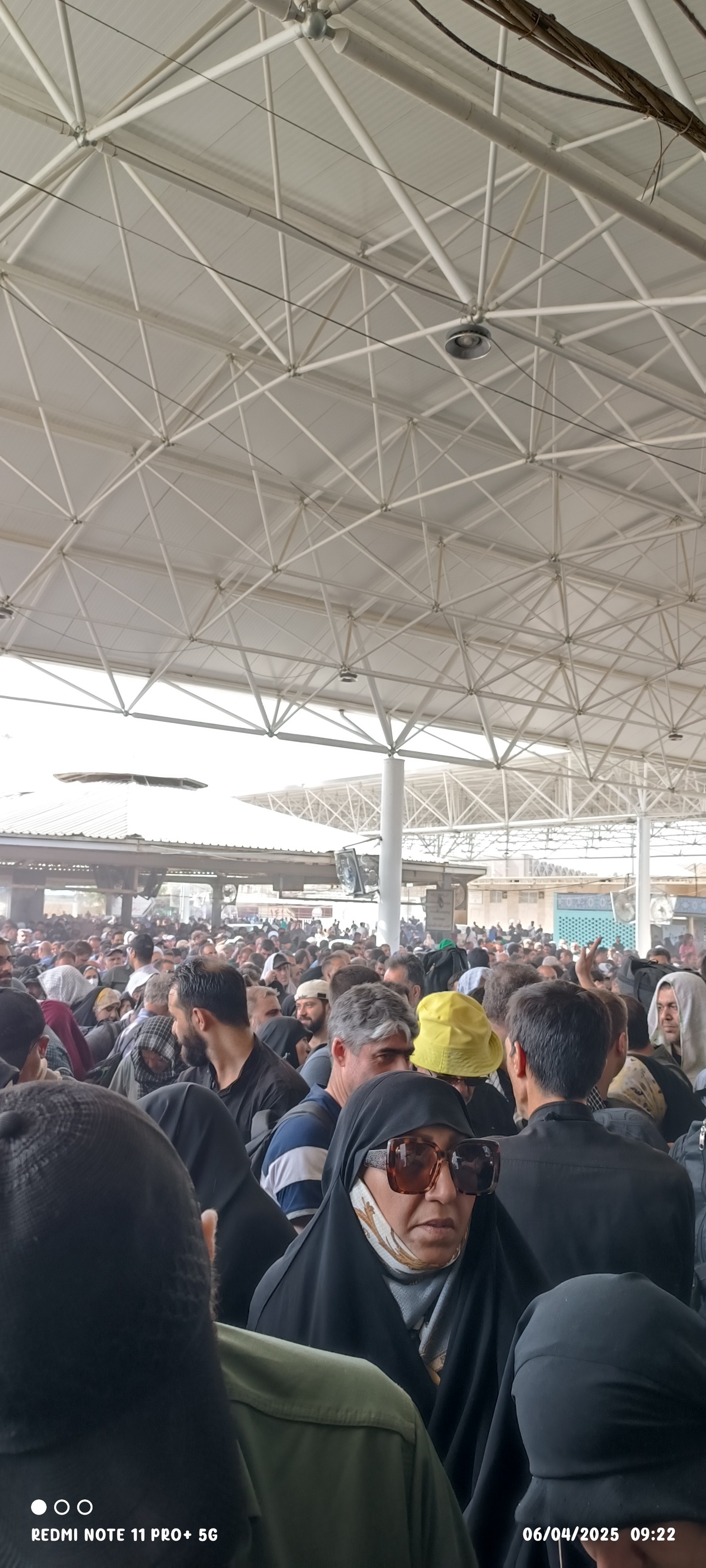 عراقی‌ها در را بر روی زائران عرفه بستند