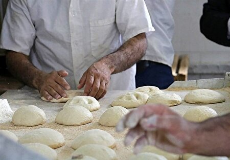 نانوایی‌ها اجازه تعطیلی ندارند