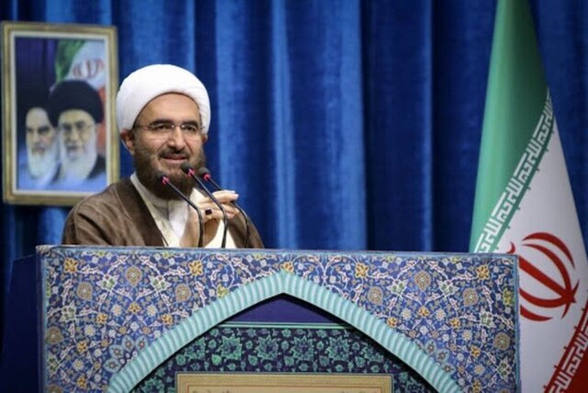 امام جمعه موقت تهران: آمریکا و ترامپ قمار باز امروز در چه حالی است؟
