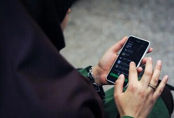 گوشی هوشمند زندگی‌ را بلعید!