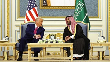 عقب نشین از تغییر نام خلیج فارس!