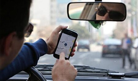 چرا نباید با رانندگان تاکسی‌های اینترنتی صحبت کرد؟