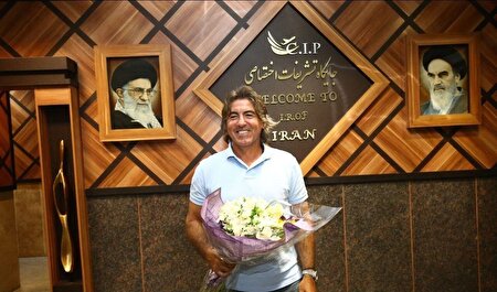 ساپینتو استقلالی به تهران رسید