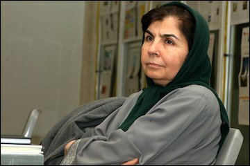 خانم گیتی اعتماد معمار ساختمان شیشه‌ای صدا و سیما در خصوص این بنا چه نظری دارد؟