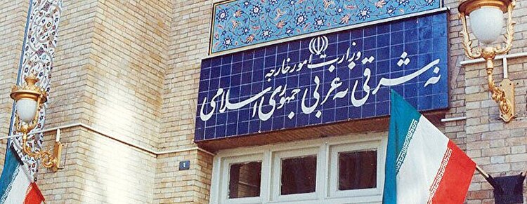 پوتینی که حتی دمپایی هم نیست!
