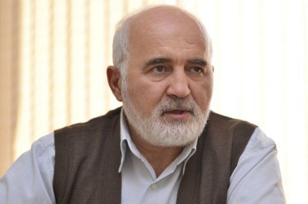احمد توکلی در بیمارستان بستری شد