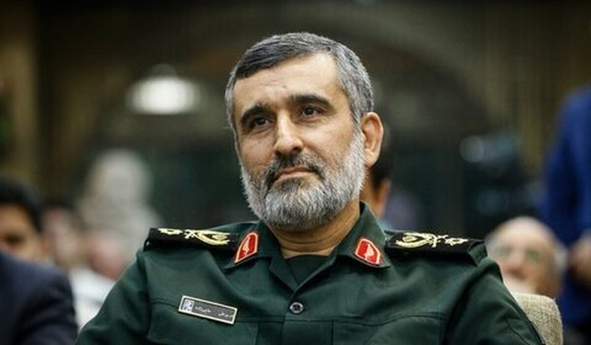 فیلم+ صحبت‌های مهم شهید حاجی زاده در مورد نحوه شنود مقامات کشور