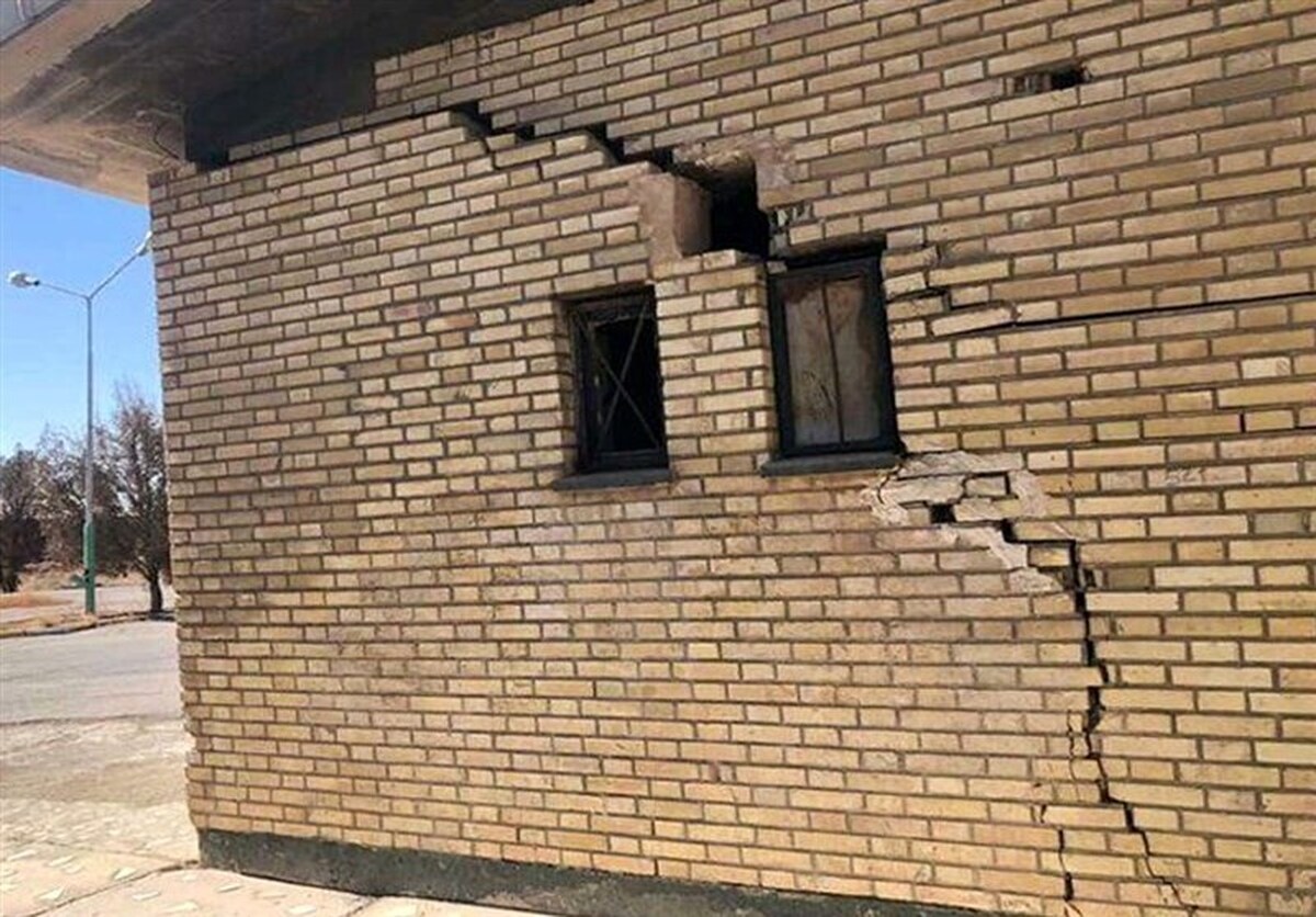 چرا ۴۰۰ مدرسه تعطیل شد؟