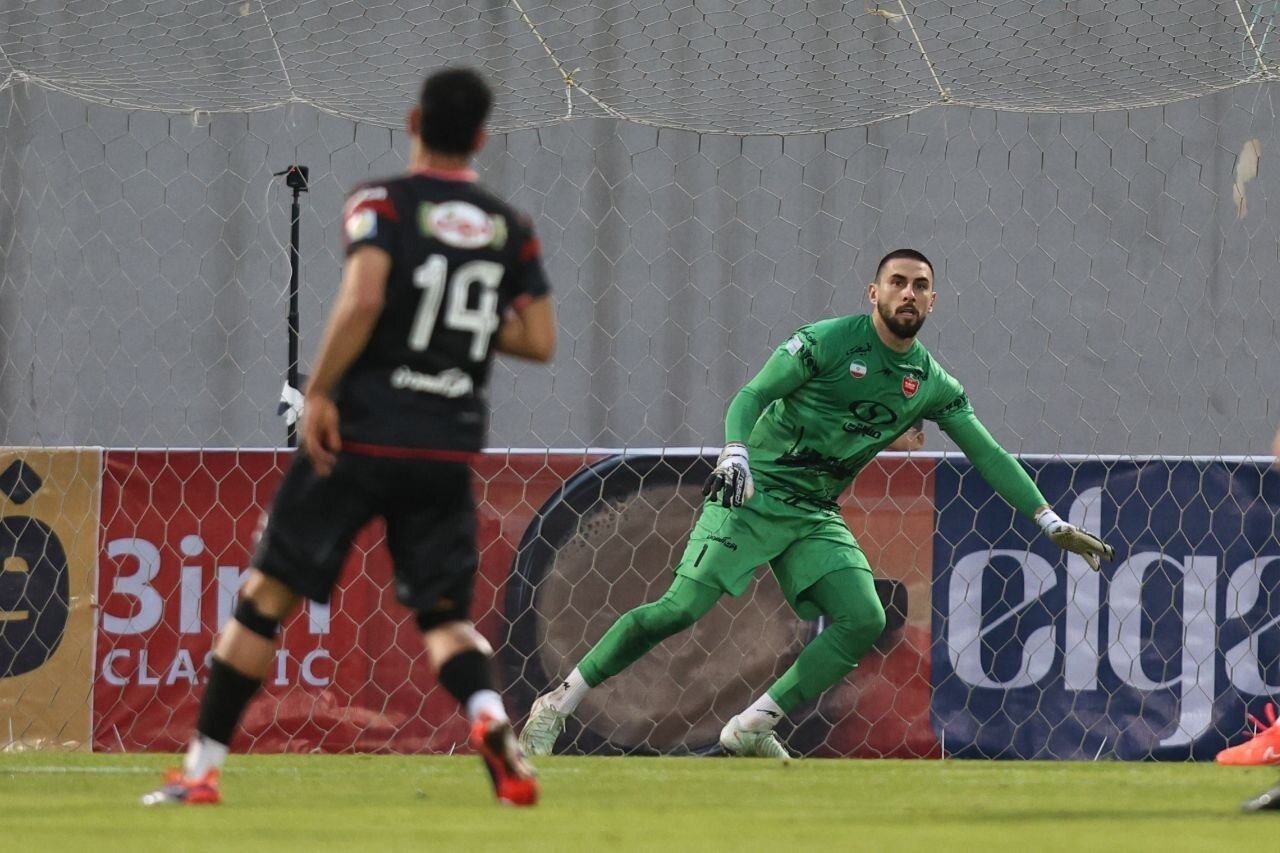 بالاخره دروازه بان پرسپولیس جدا شد!