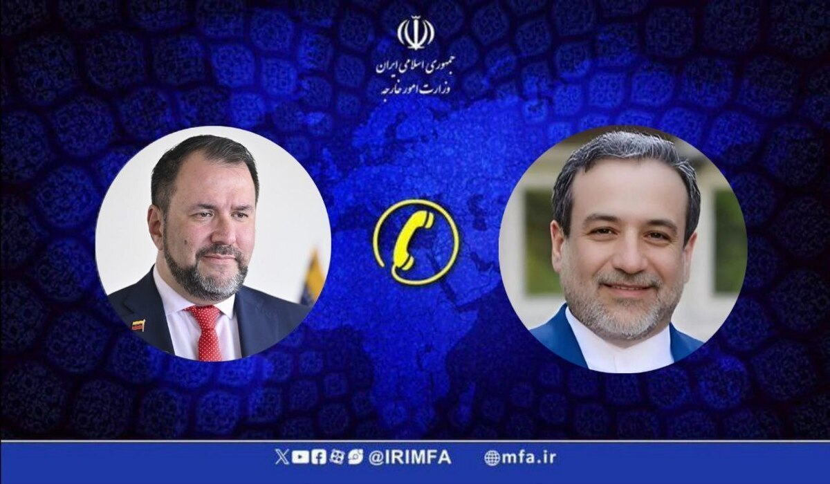 تماس تلفنی عراقچی و وزیر خارجه ونزوئلا درباره تهدیدات آمریکا
