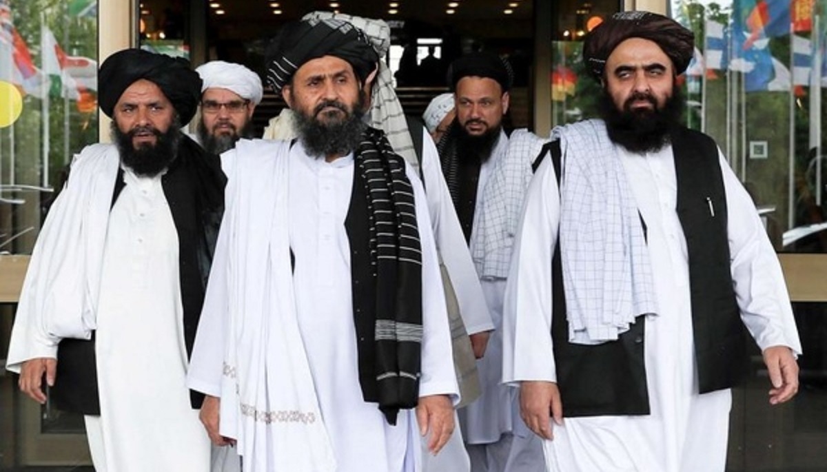طالبان مانع نجات زنان از زیر آوار توسط امدادگران مرد شد