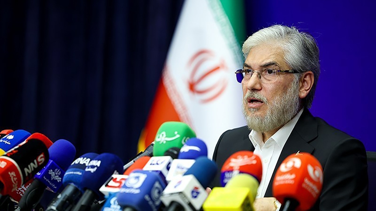 وزیر علوم: عفو رهبری شامل دانشجویان زندانی هم هست