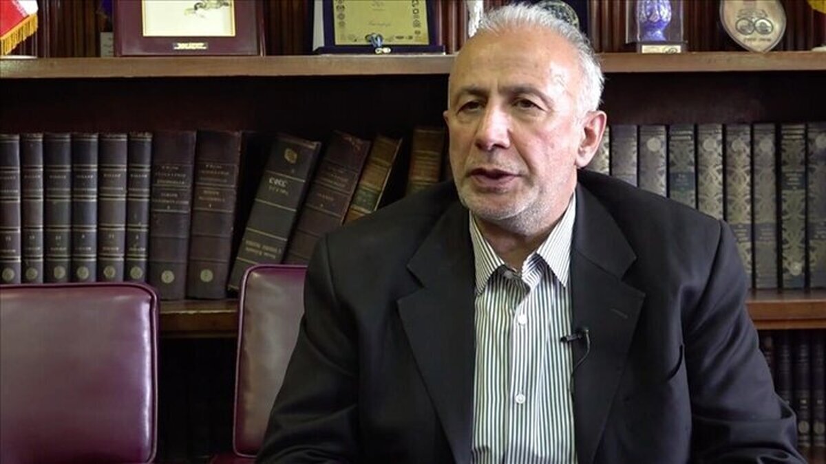 متقی: ساده‌انگاری اسنپ‌بک تکرار حرف احمدی‌نژاد است