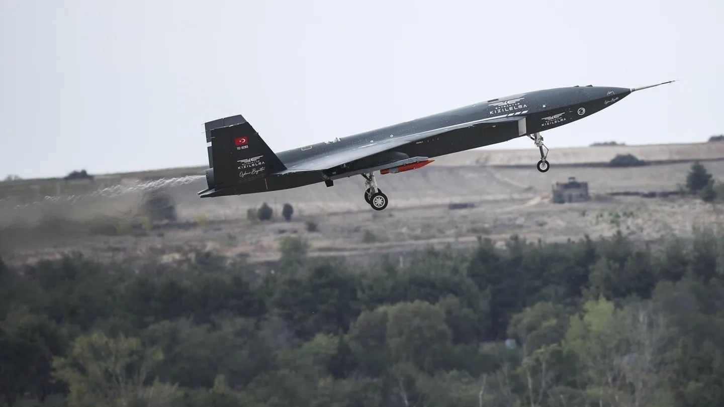 فیلم پرواز پهپاد کیزیل الما