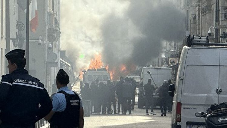 انفجار و آتش‌سوزی در نزدیکی دفتر نخست‌وزیری فرانسه+ فیلم