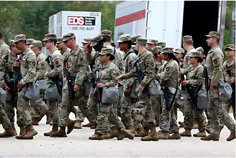 گارد ملی تگزاس وارد شیکاگو شد؛ تنش‌ها در اوج