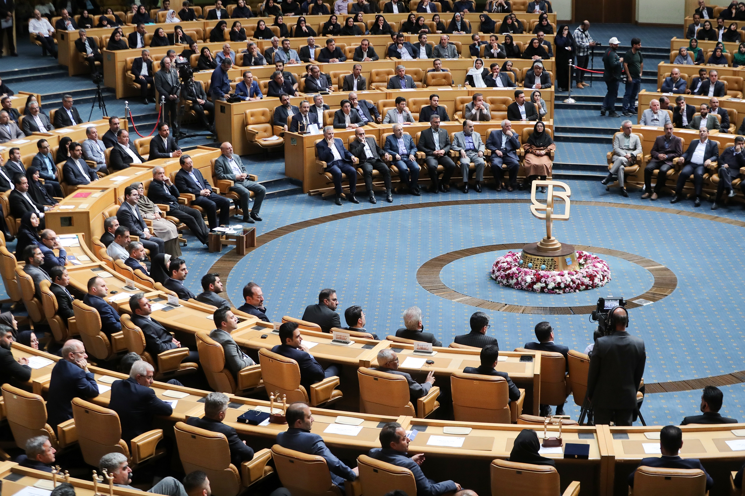 بزرگداشت روز جهانی استاندارد با حضور رئیسجمهور پزشکیان برگزار شد بزرگداشت روز جهانی استاندارد با حضور رئیسجمهور پزشکیان برگزار شد