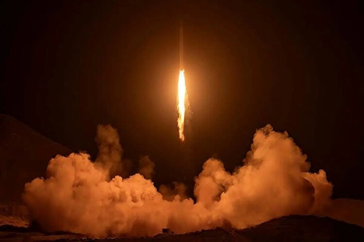 طالبان آزمایش موفق اولین موشک دوربرد را انجام داد+ فیلم