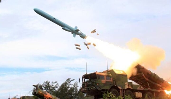 موشک‌های ناشناخته شلیک شدند