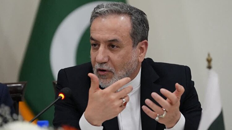 گفت‌وگوی تلفنی عراقچی با مهدیه اسفندیاری