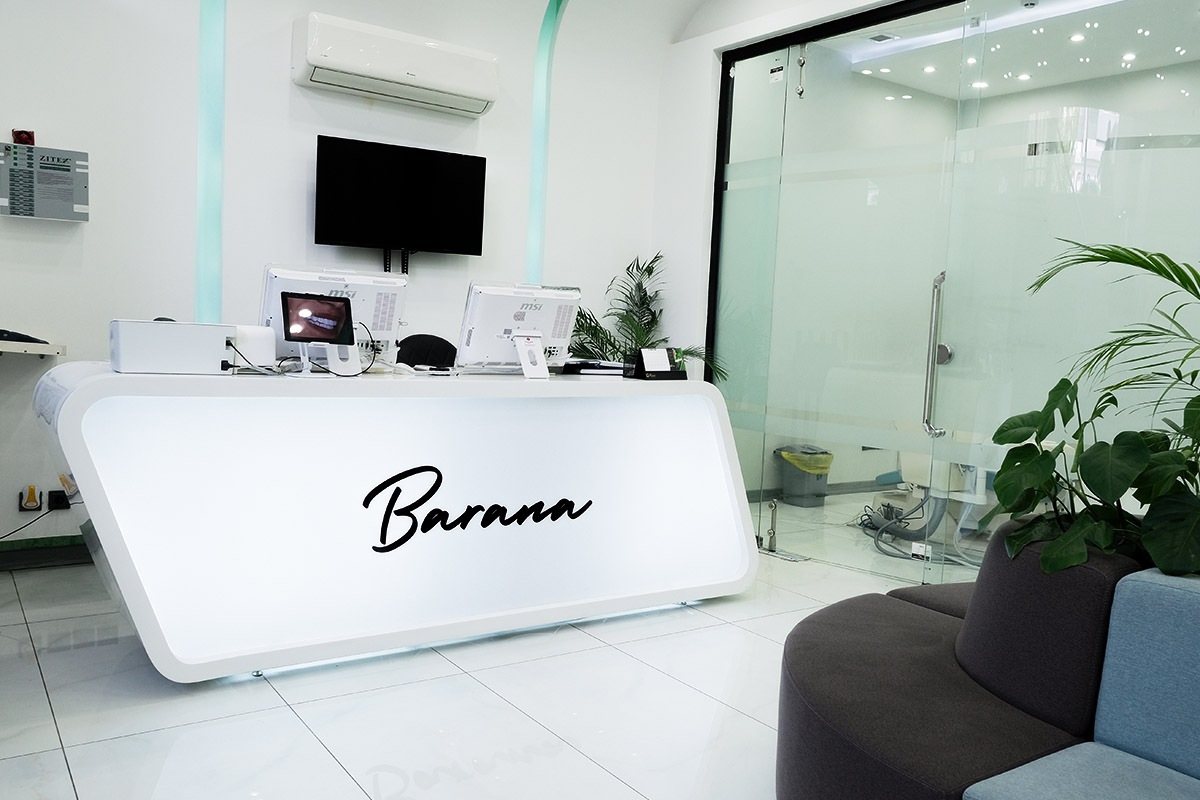 دندانپزشکی در مشهد برای ایمپلنت فوری