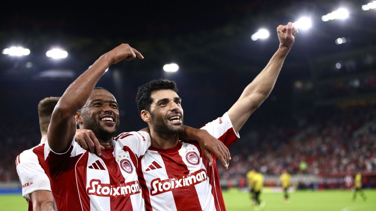 طارمی در تعقیب آقای گل