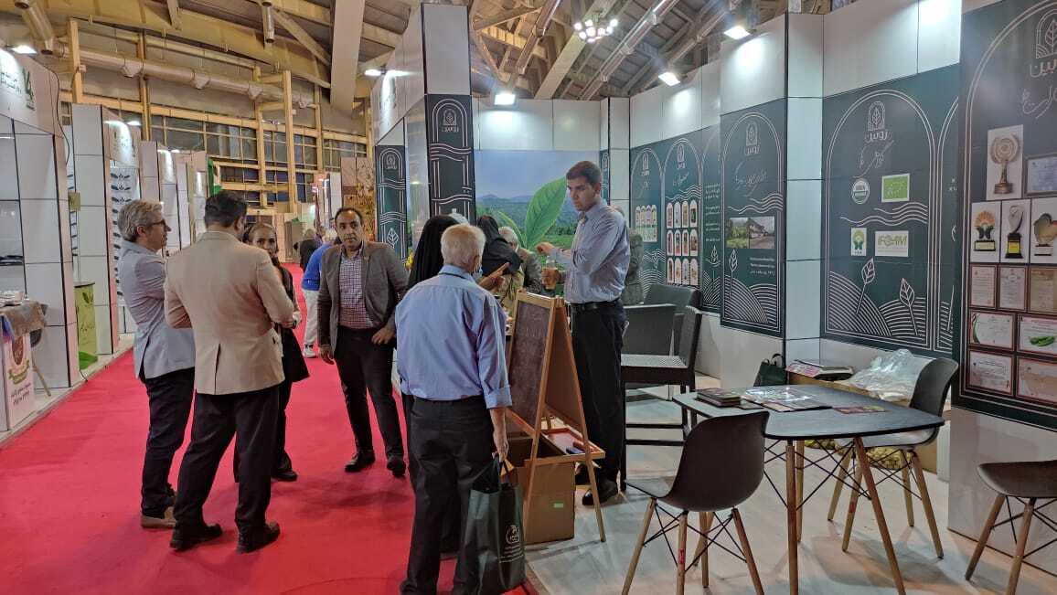 حضور مجتمع کشت و صنعت زوبین در چهاردهمین جشنواره ارگانیک ایران