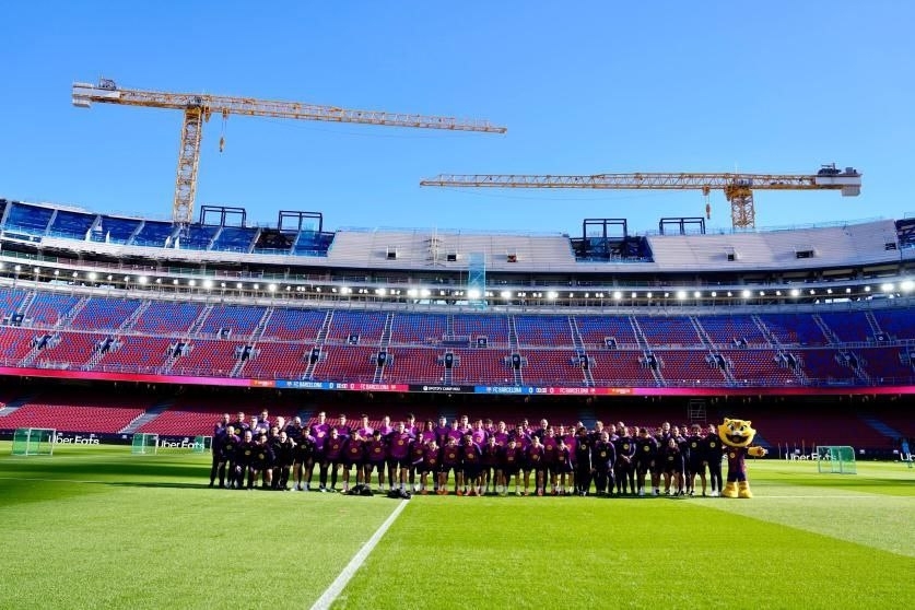 بارسلونا: بازگشت به خانه