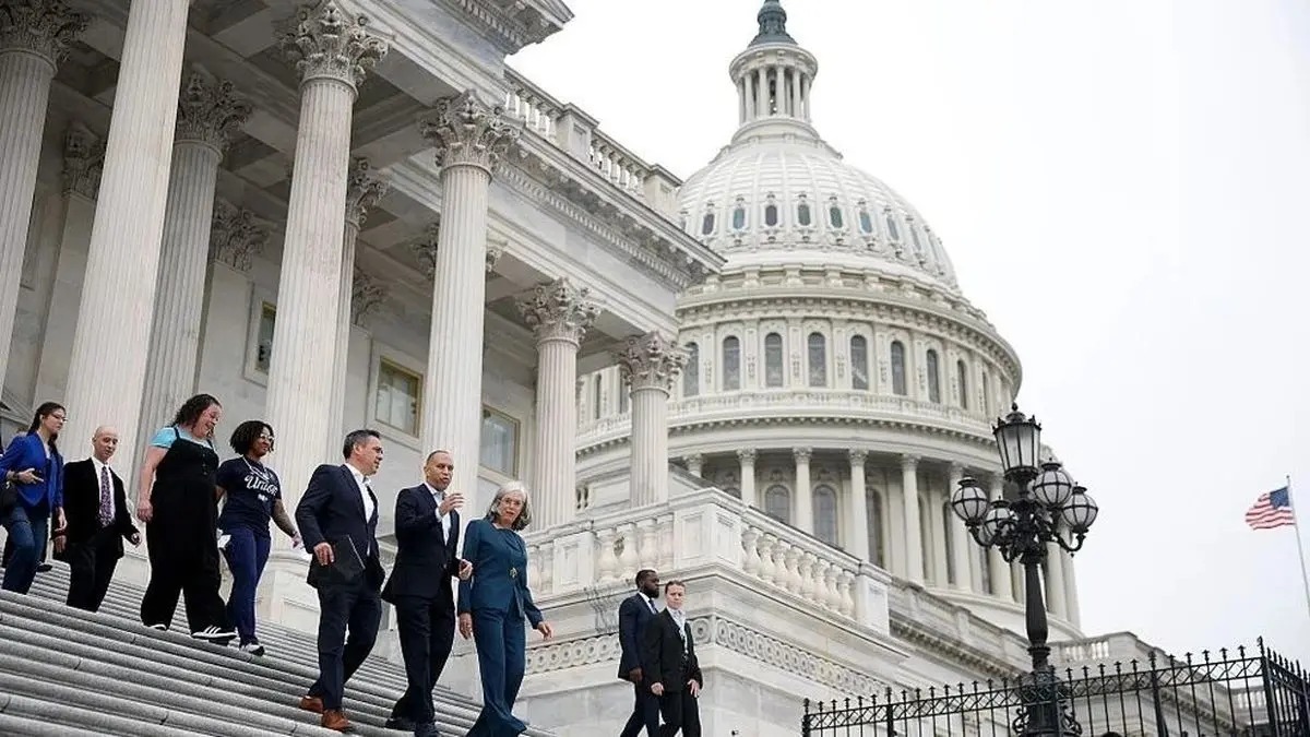 پیشرفت در سنای آمریکا برای پایان تعطیلی دولت فدرال